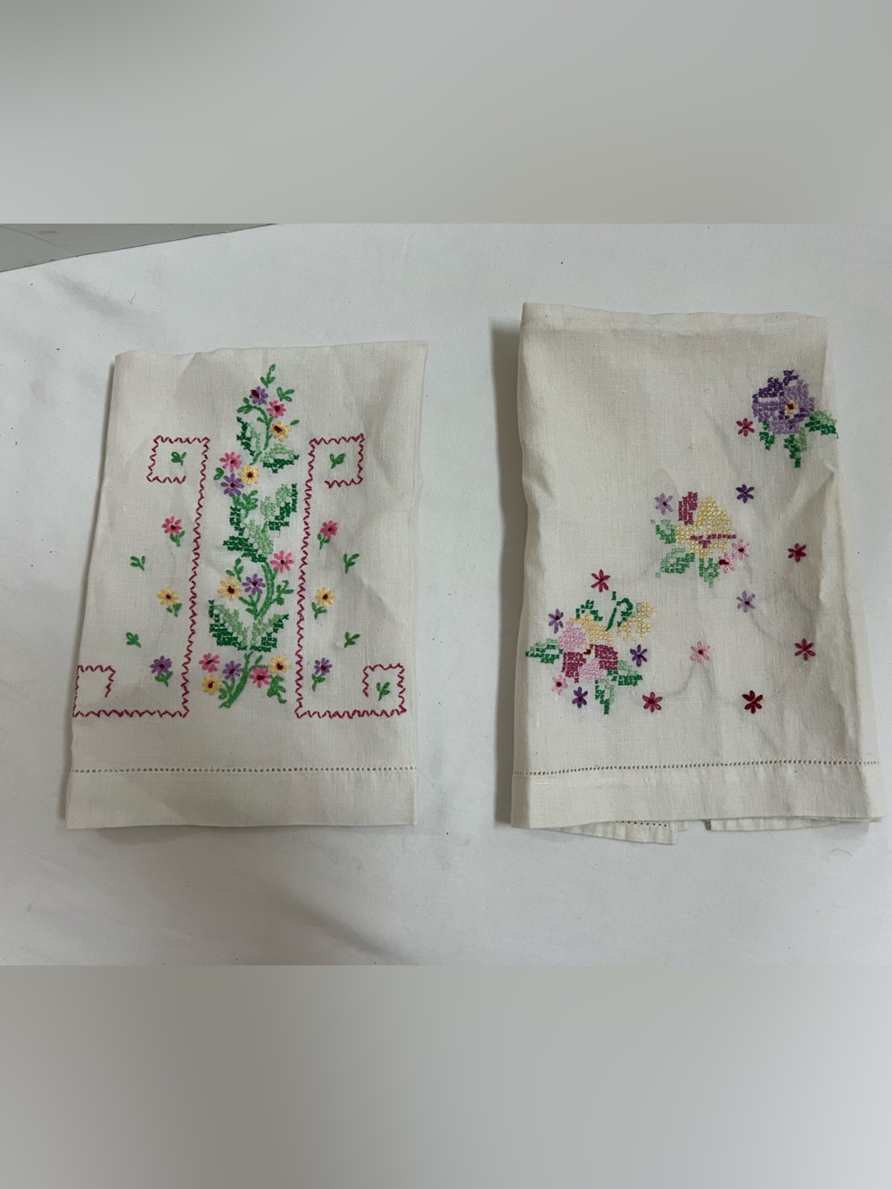 Linen Tea Towels Hand Cross Stitch Set of 2 Embroidery Flowers Vintage
